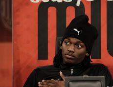 改变莱奥，重塑米兰进攻——名宿建议調(diào)整战术陣(zhèn)型