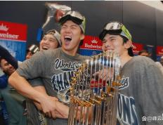 纽约名(míng)記(jì)评道奇队MLB世(shì)界大賽(sài)卫冕：巨额投入非(fēi)万能，日(rì)本优先策略明智