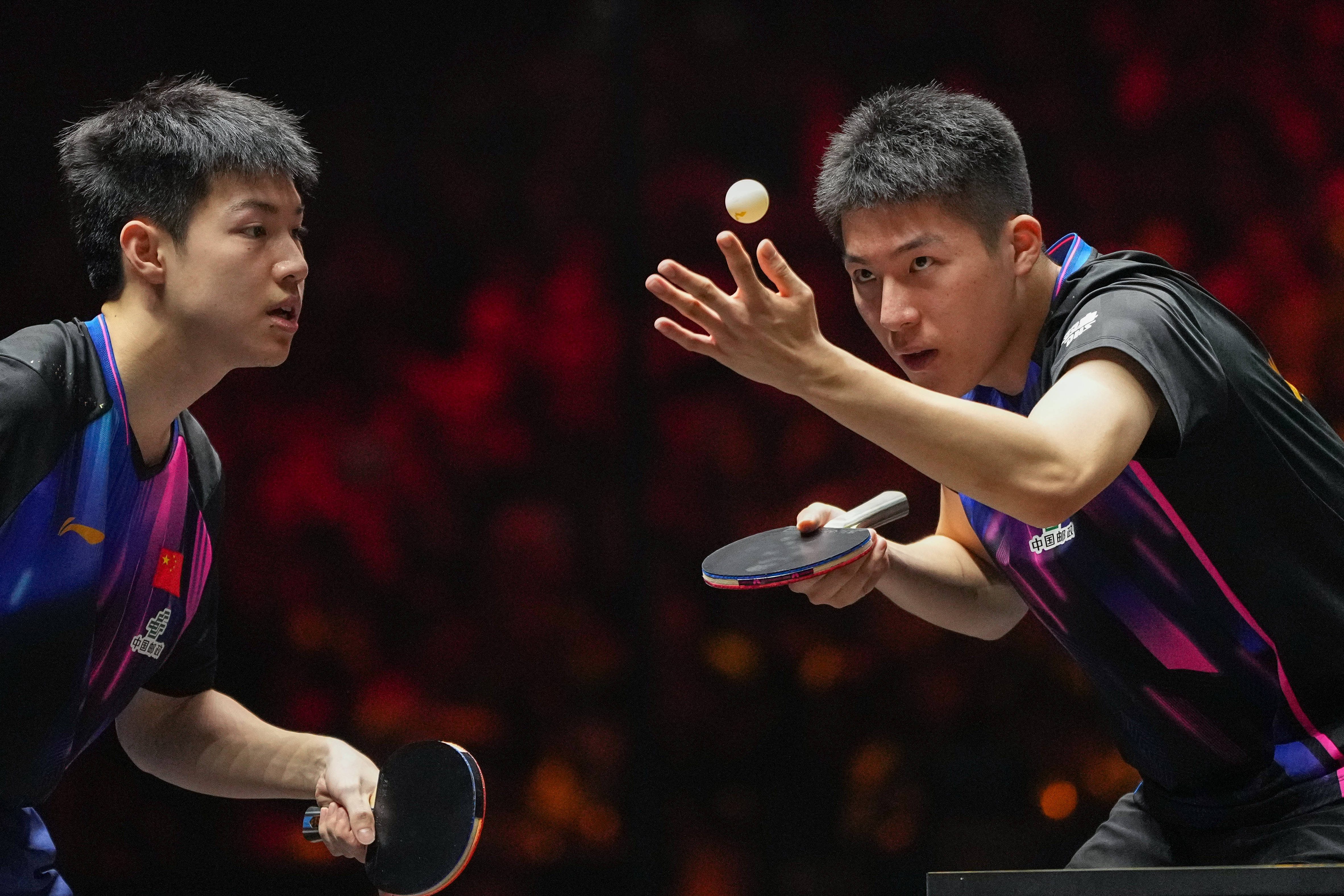 （体育）乒乓球——WTT中國(guó)大(dà)满贯赛：王楚(chǔ)钦/林诗栋晋级男双决赛